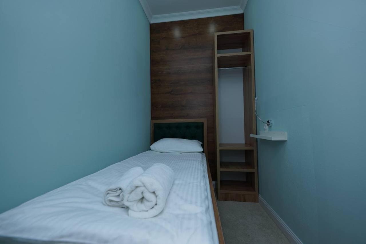 Halal Apart Hotel 알마티 외부 사진